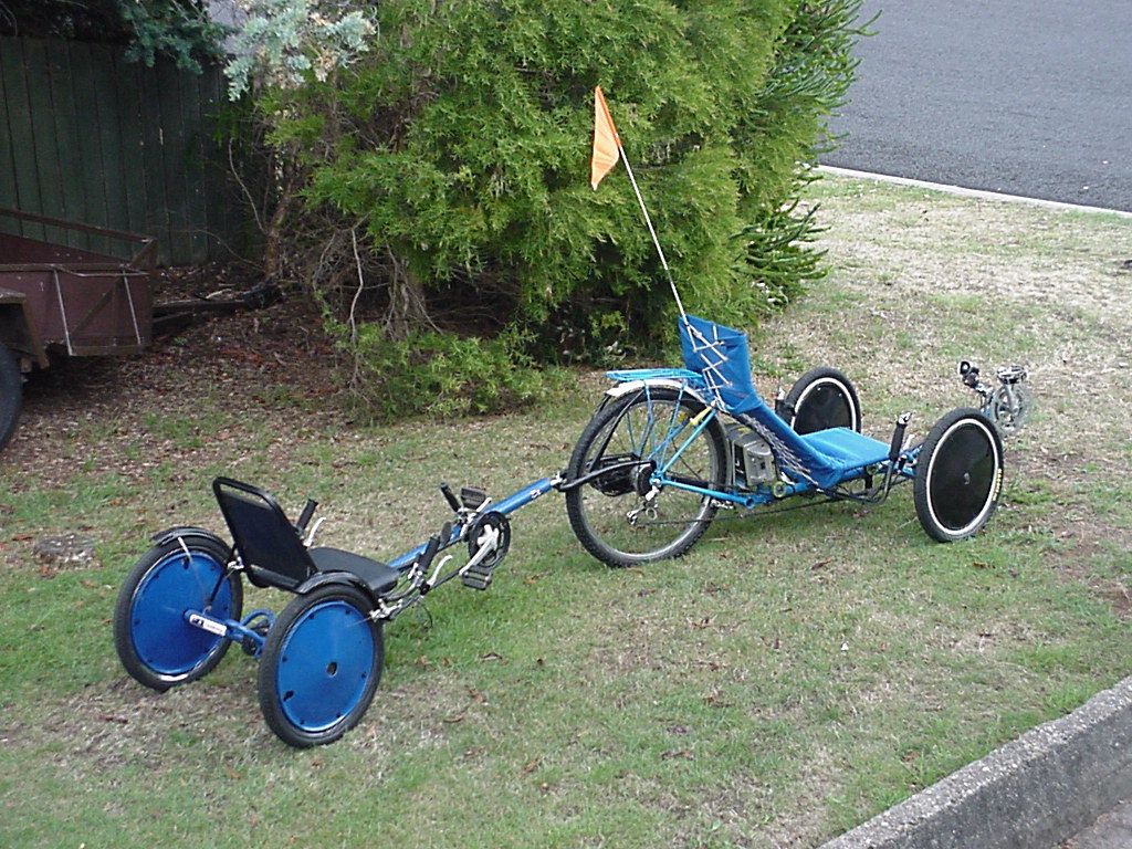 reclining bike trailer